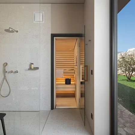 Gaia 1 Villa *